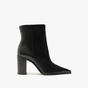 SCHUTZ - MIKKI BLOCK BOOTIE NIB